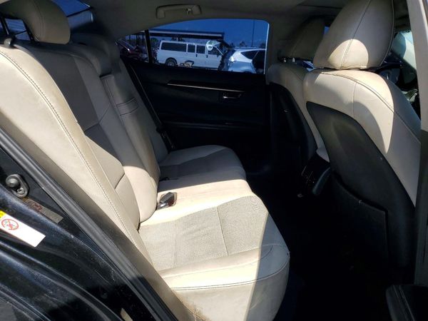 2018 LEXUS ES