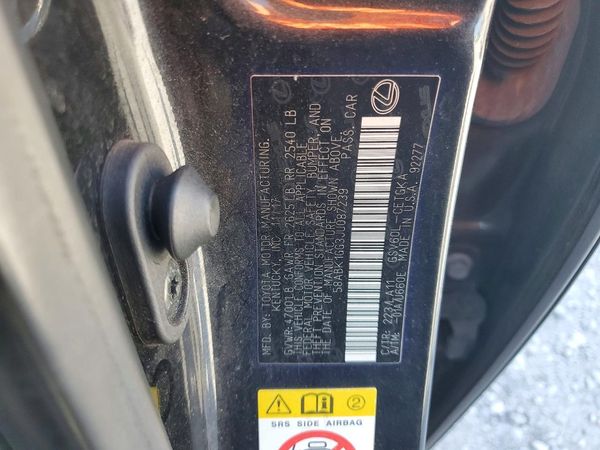 2018 LEXUS ES