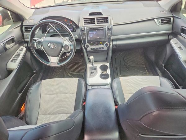 2014 TOYOTA CAMRY