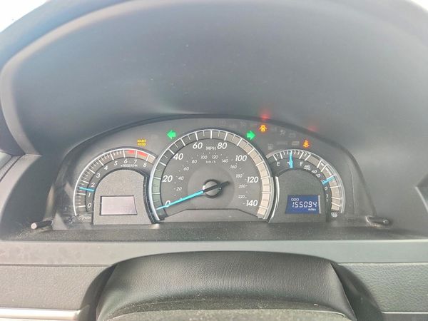 2014 TOYOTA CAMRY