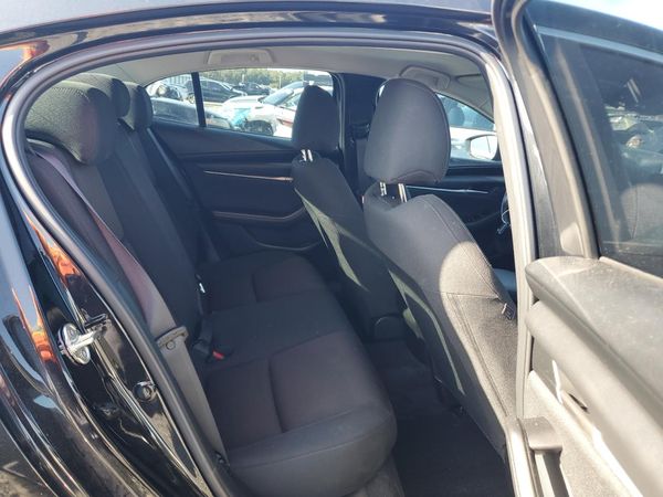 2025 MAZDA 3 Mazda3