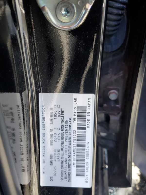 2025 MAZDA 3 Mazda3