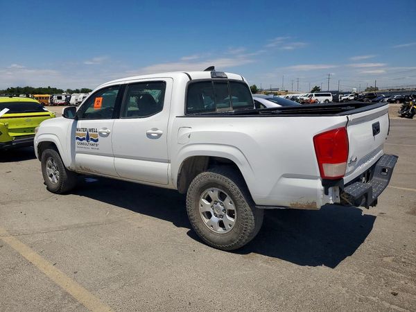 2016 TOYOTA TACOMA