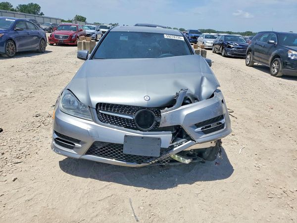 2013 MERCEDES-BENZ C C300