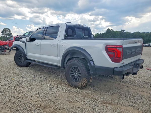 2025 FORD F150