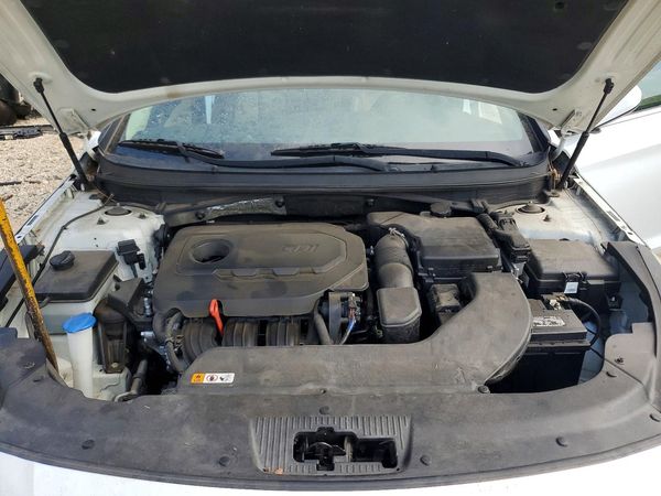 2017 HYUNDAI SONATA SE, Eco