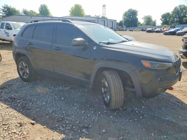 2019 JEEP CHEROKEE TRAILHAWK 4X4