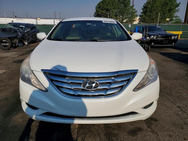 2013 HYUNDAI SONATA GLS/ GLS Popular