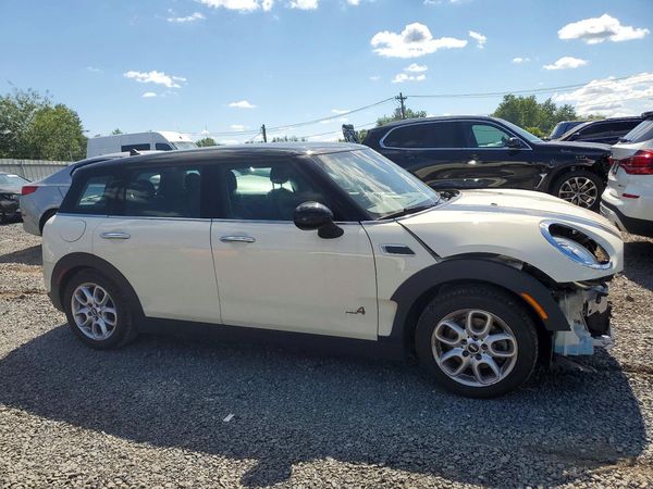 2017 MINI COOPER