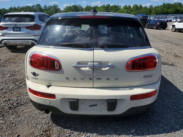 2017 MINI COOPER