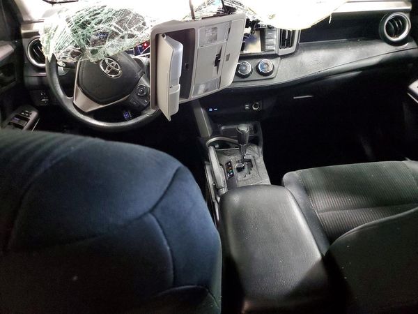 2017 TOYOTA RAV4