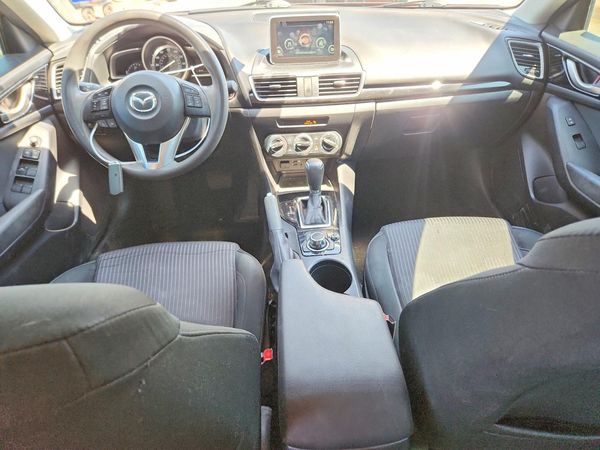 2016 MAZDA 3 Sport/GX