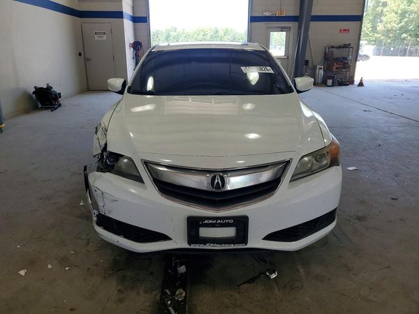 2014 ACURA ILX 20