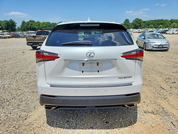 2015 LEXUS NX 200t Luxury