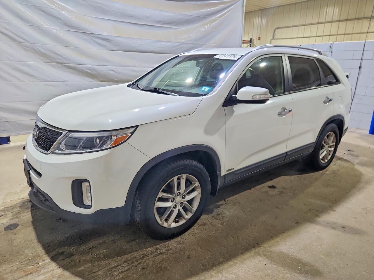 2014 KIA SORENTO Base/ LX