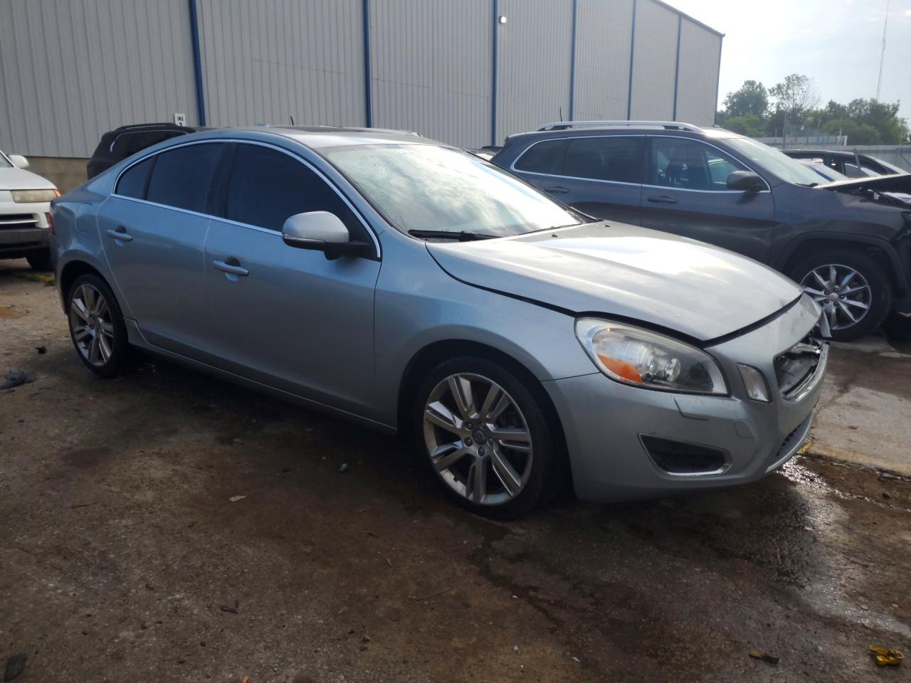 2012 VOLVO S60