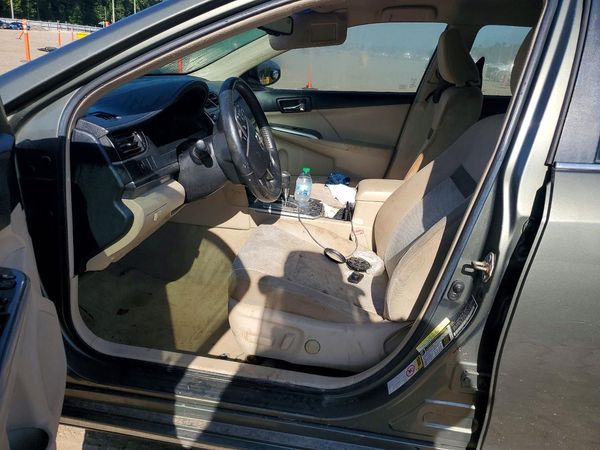 2014 TOYOTA CAMRY SOLA Hybrid — DENT