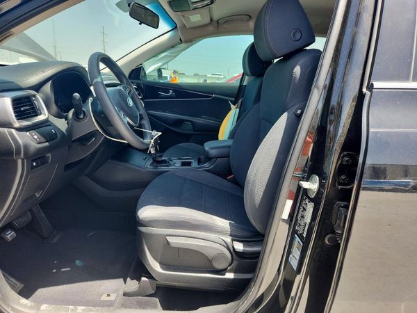 2019 KIA SORENTO L, LX, S