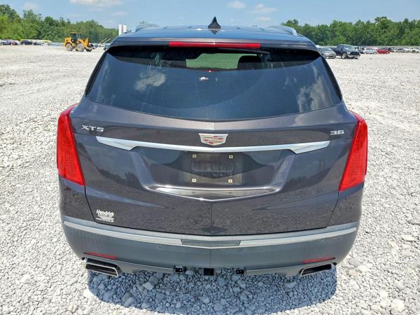2018 CADILLAC XT5