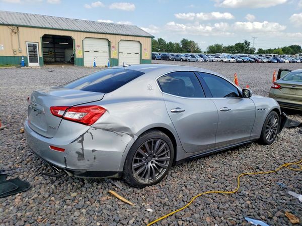 2017 MASERATI GHIBLI