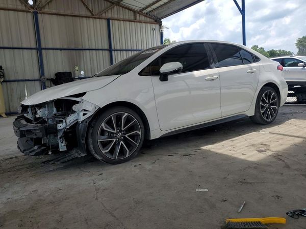 2021 TOYOTA COROLLA SE, MT
