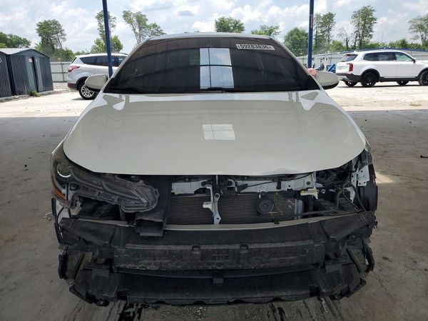 2021 TOYOTA COROLLA SE, MT