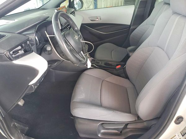 2021 TOYOTA COROLLA SE, MT