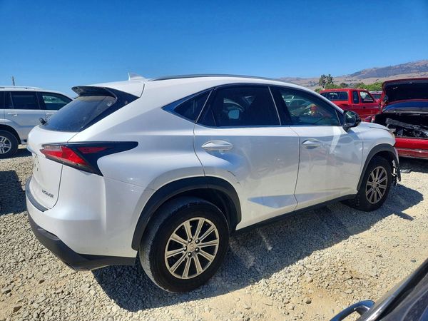 2016 LEXUS NX 200T FWD 200t Luxury
