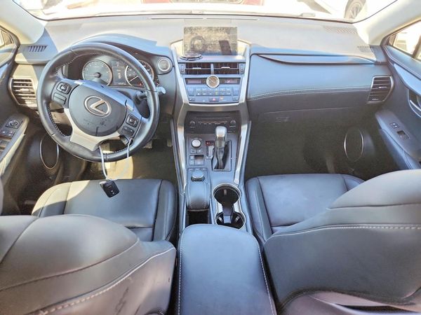 2016 LEXUS NX 200T FWD 200t Luxury