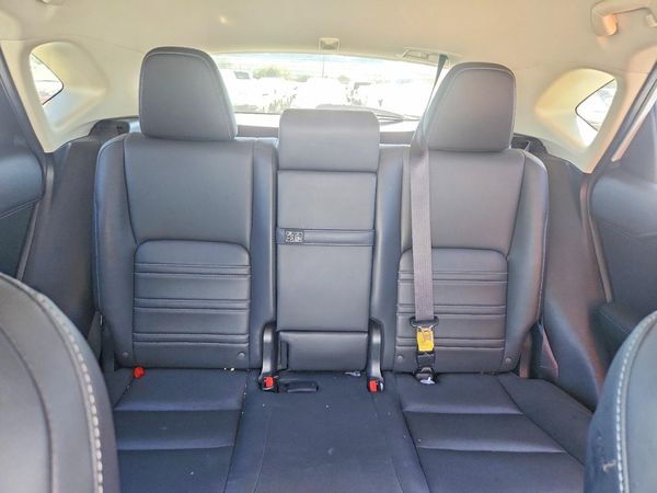 2016 LEXUS NX 200T FWD 200t Luxury