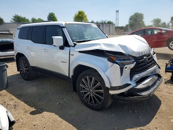 2025 LEXUS GX 550