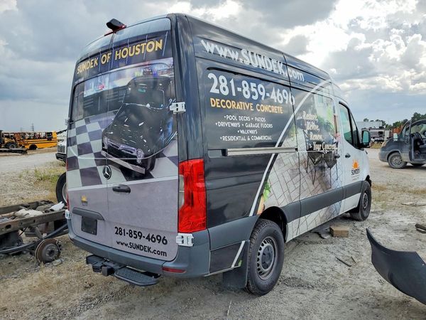 2024 MERCEDES-BENZ SPRINTER 907 (VS30)