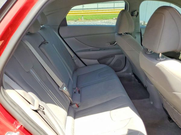 2021 HYUNDAI ELANTRA
