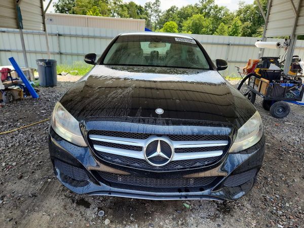 2015 MERCEDES-BENZ C Base