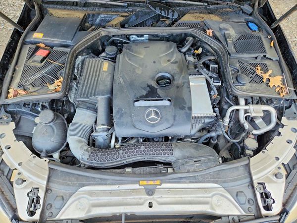 2015 MERCEDES-BENZ C Base