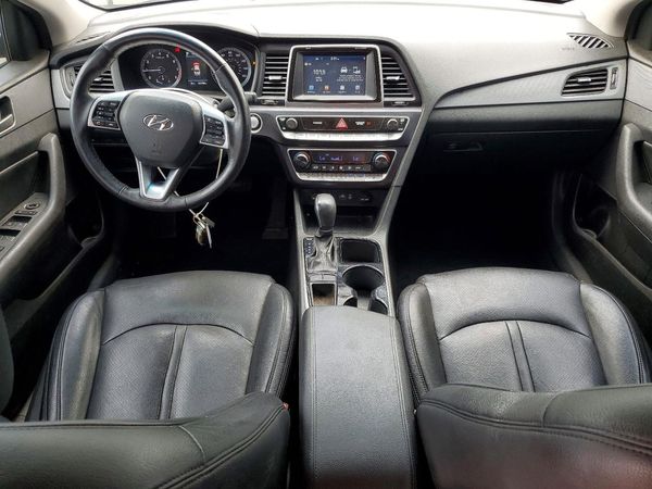 2019 HYUNDAI SONATA