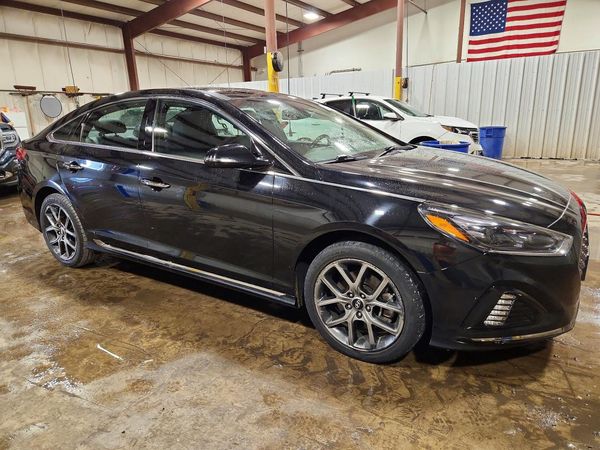 2019 HYUNDAI SONATA