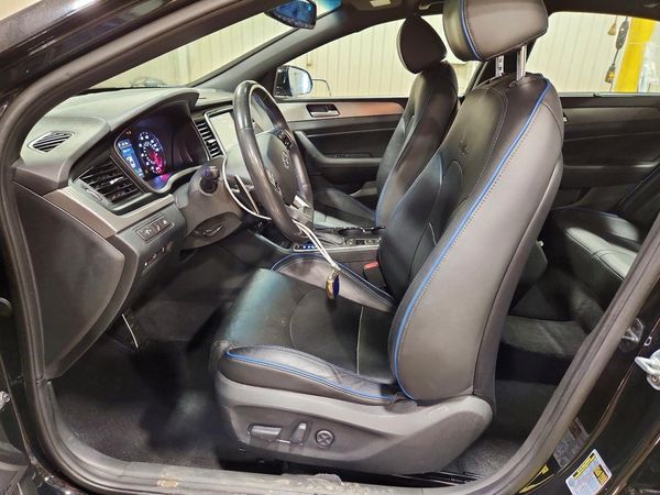 2019 HYUNDAI SONATA