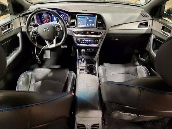 2019 HYUNDAI SONATA