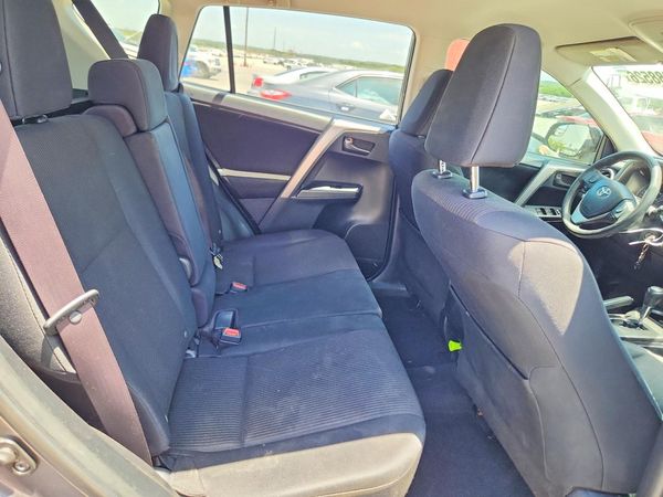 2016 TOYOTA RAV4 LE (X Grade)