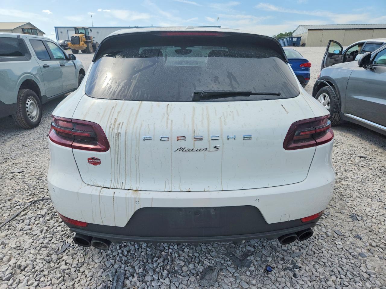 2015 PORSCHE MACAN