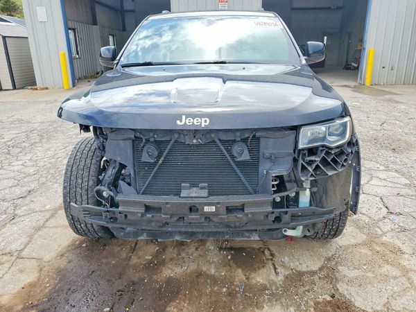 2018 JEEP GRAND CHEROKEE LAREDO 4X4