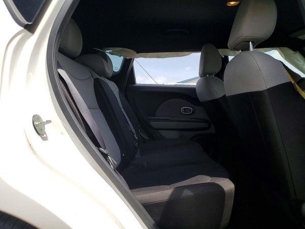 2016 KIA SOUL Plus