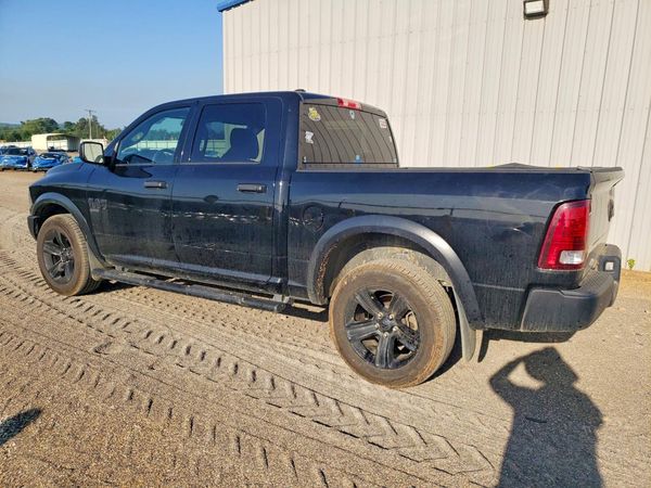 2024 RAM 1500 SLT / Warlock