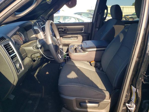 2024 RAM 1500 SLT / Warlock