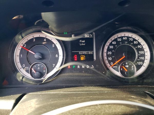 2024 RAM 1500 SLT / Warlock