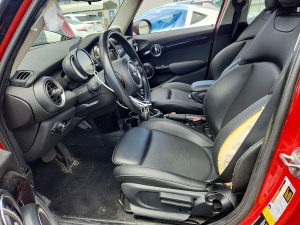 2015 MINI COOPER