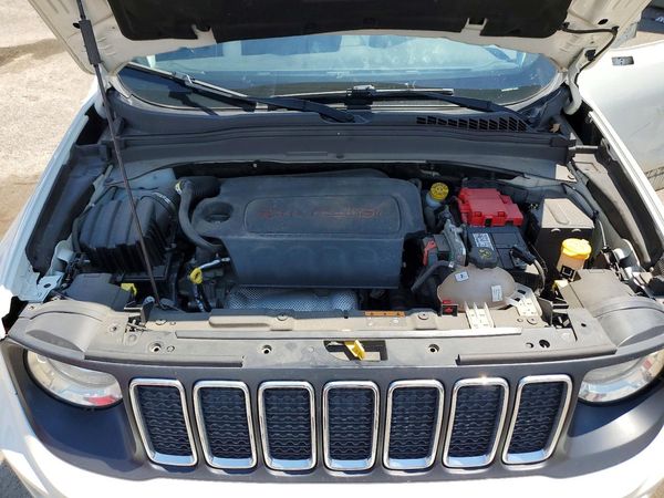 2019 JEEP RENEGADE LATITUDE 4X4