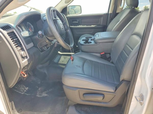 2015 RAM 1500 ST