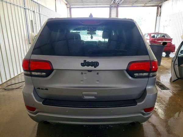2015 JEEP GRAND CHEROKEE LAREDO 4X4